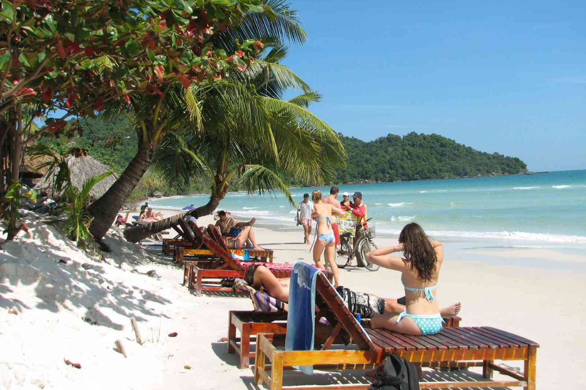 People swimming at Khem Beach